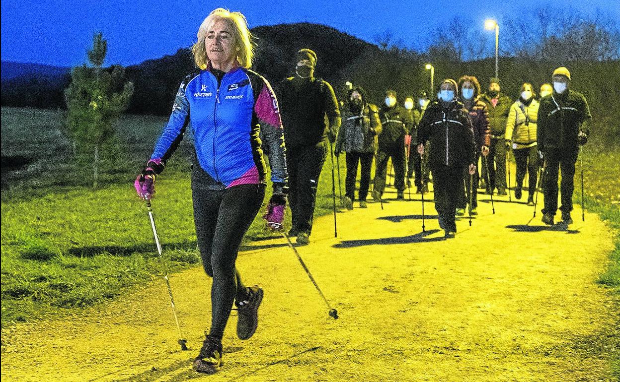 Nordic walking: el deporte que hace trabajar el 90% de los músculos del  cuerpo