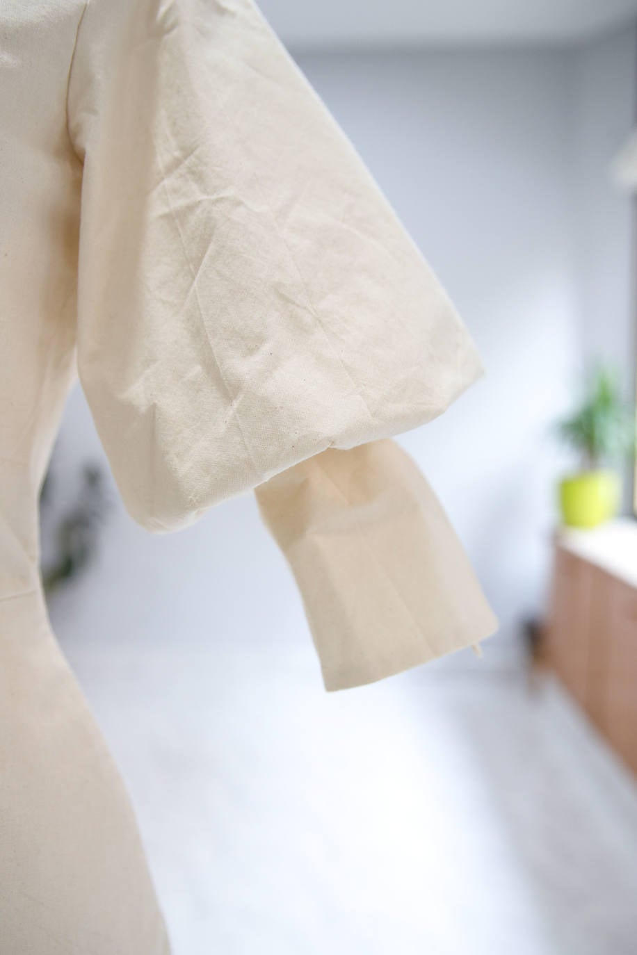 Fotos: El sueño de Saidou, el diseñador de moda que ha abierto una tienda-taller en Santutxu