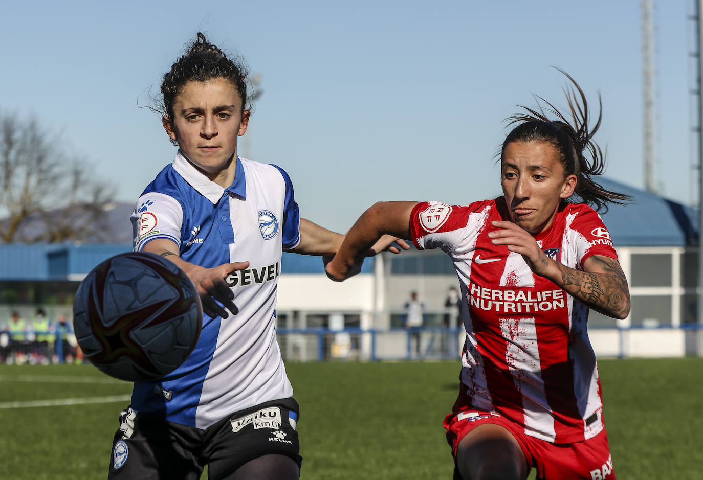 Fotos: Las mejores imágenes del Alavés Glorisas-Atlético