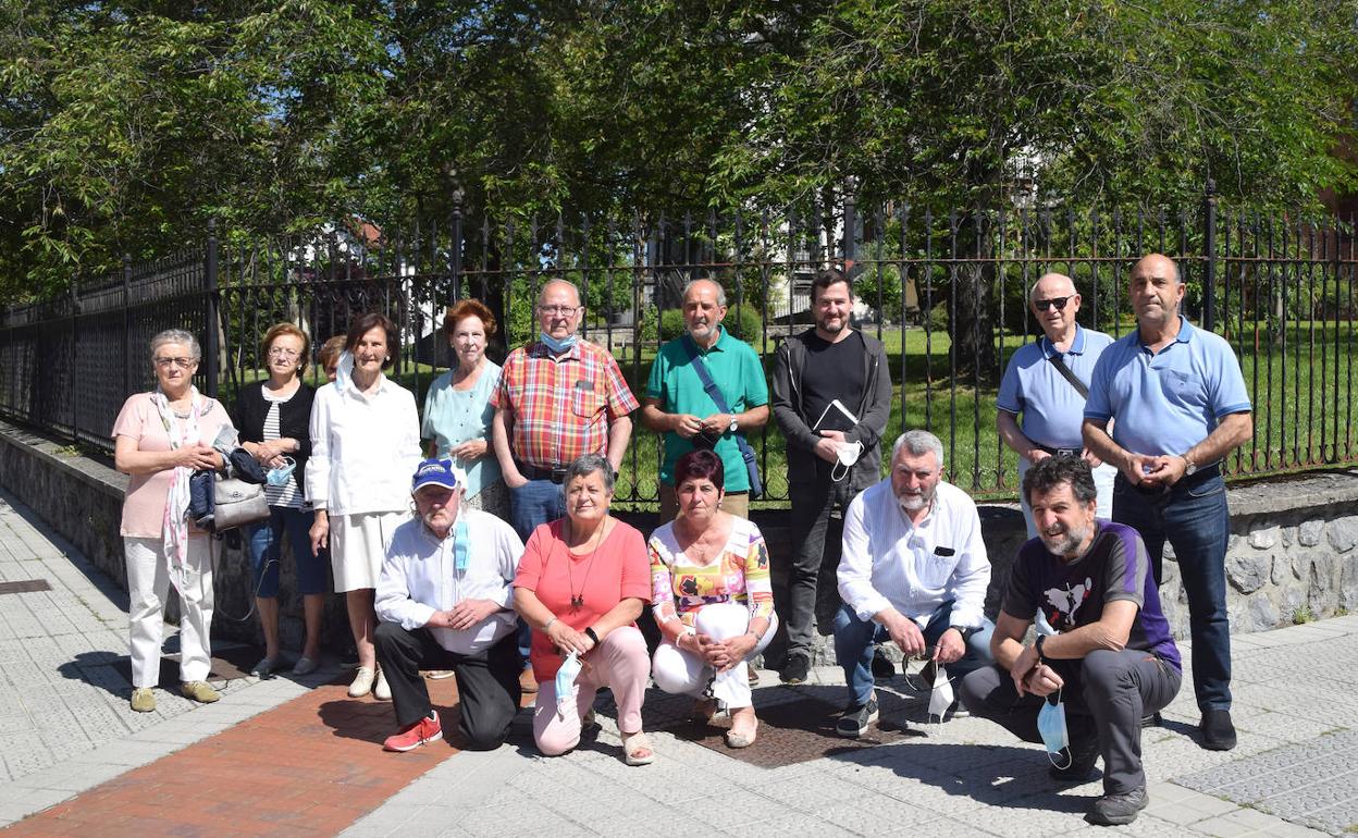 El colectivo Nagusilan de Amurrio fomenta el voluntariado entre las personas mayores. 