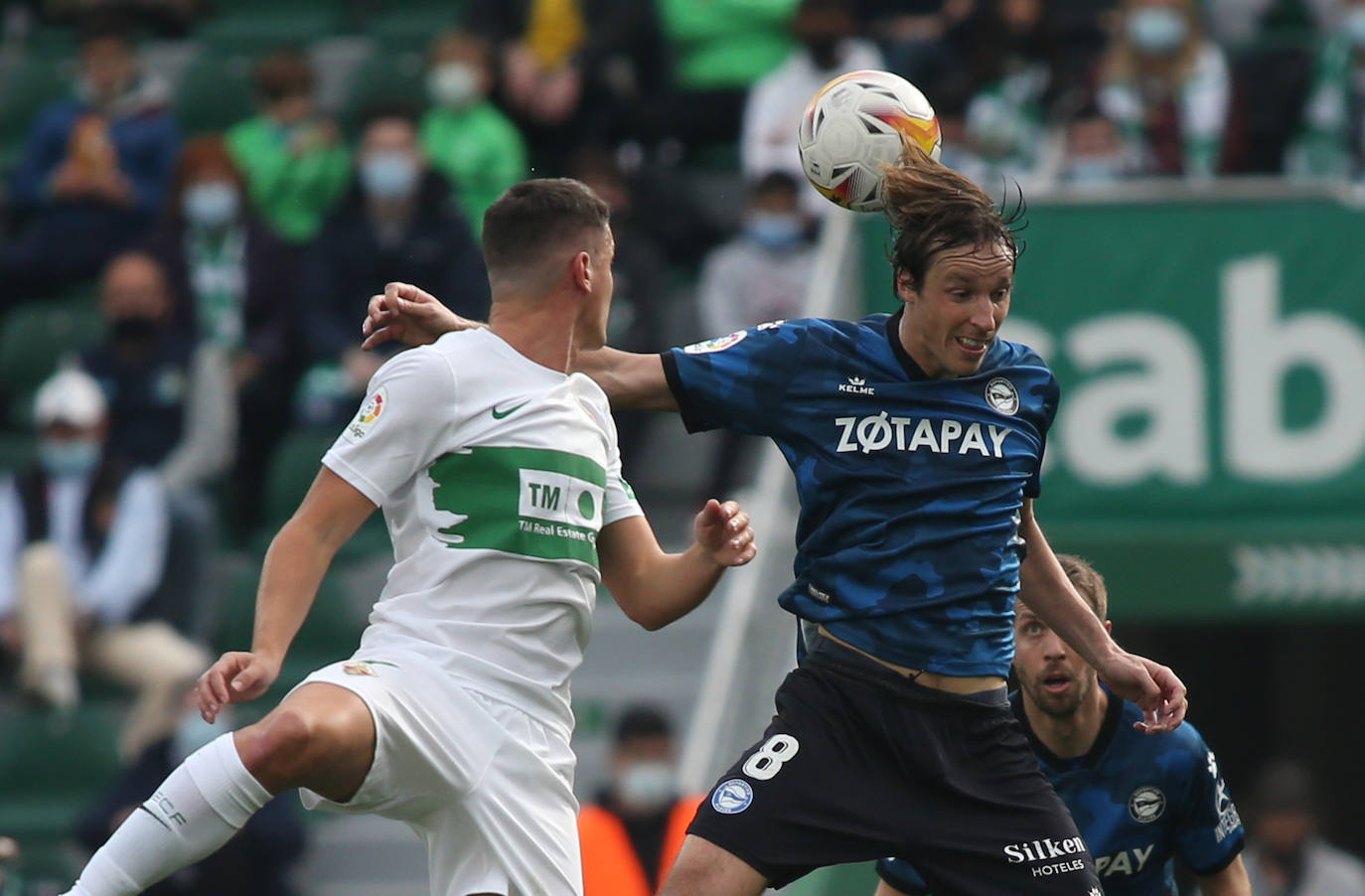 Fotos: Las mejores imágenes del Elche - Alavés