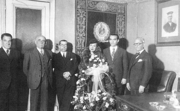 Margarita Xirgú y Federico García Lorca fueron homenajeados en El Sitio en enero del 36. Ella actuaba en el Arriaga.