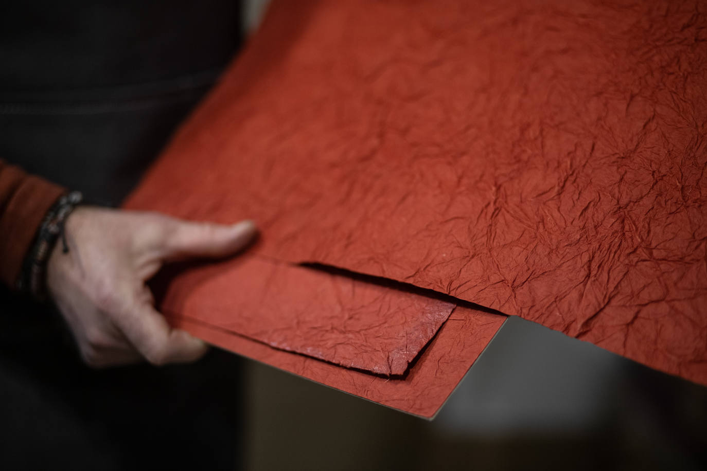 Fotos: El desconocido callejón de Bilbao lleno de arte y artesanía que recuerda a Santorini