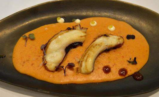 Pulpo, patata y sobrasada.