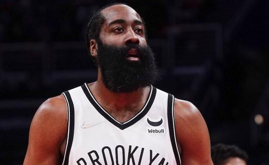 James Harden, en un partido de los Nets. 