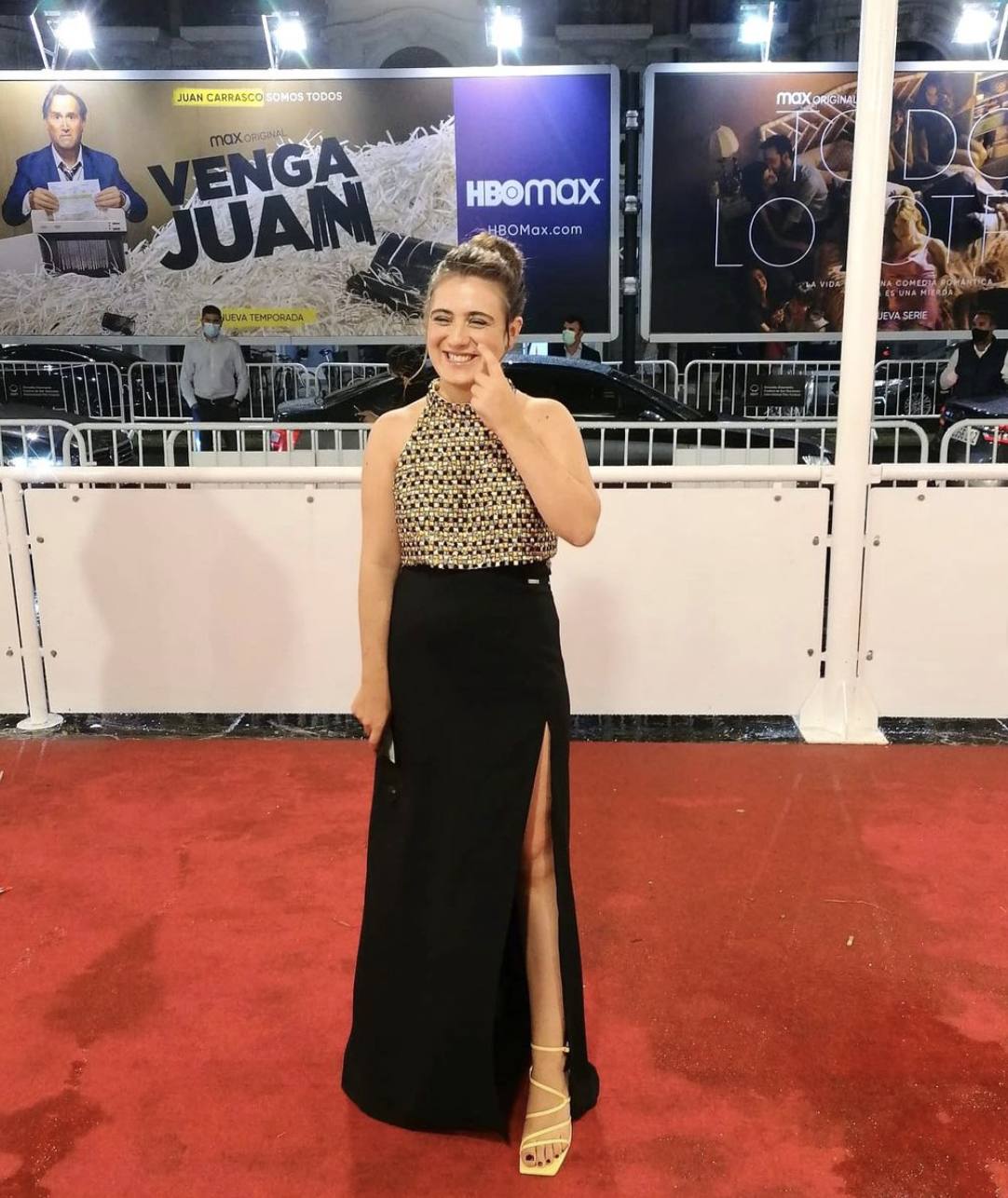 Fotos: Jone, la estudiante que está detrás del espectacular vestido con el que María Cerezuela ganó el Goya
