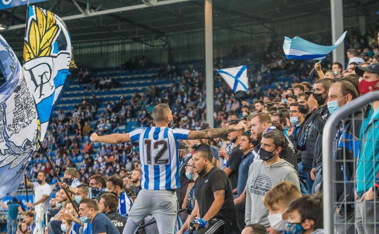 El Alavés pone a disposición de sus aficionados trescientas entradas para el Bernabéu