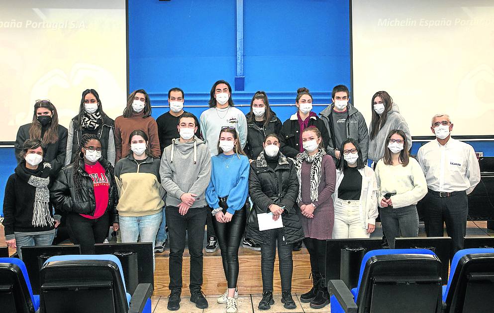 El IES Francisco de Vitoria cuenta con más de 18 equipos. 