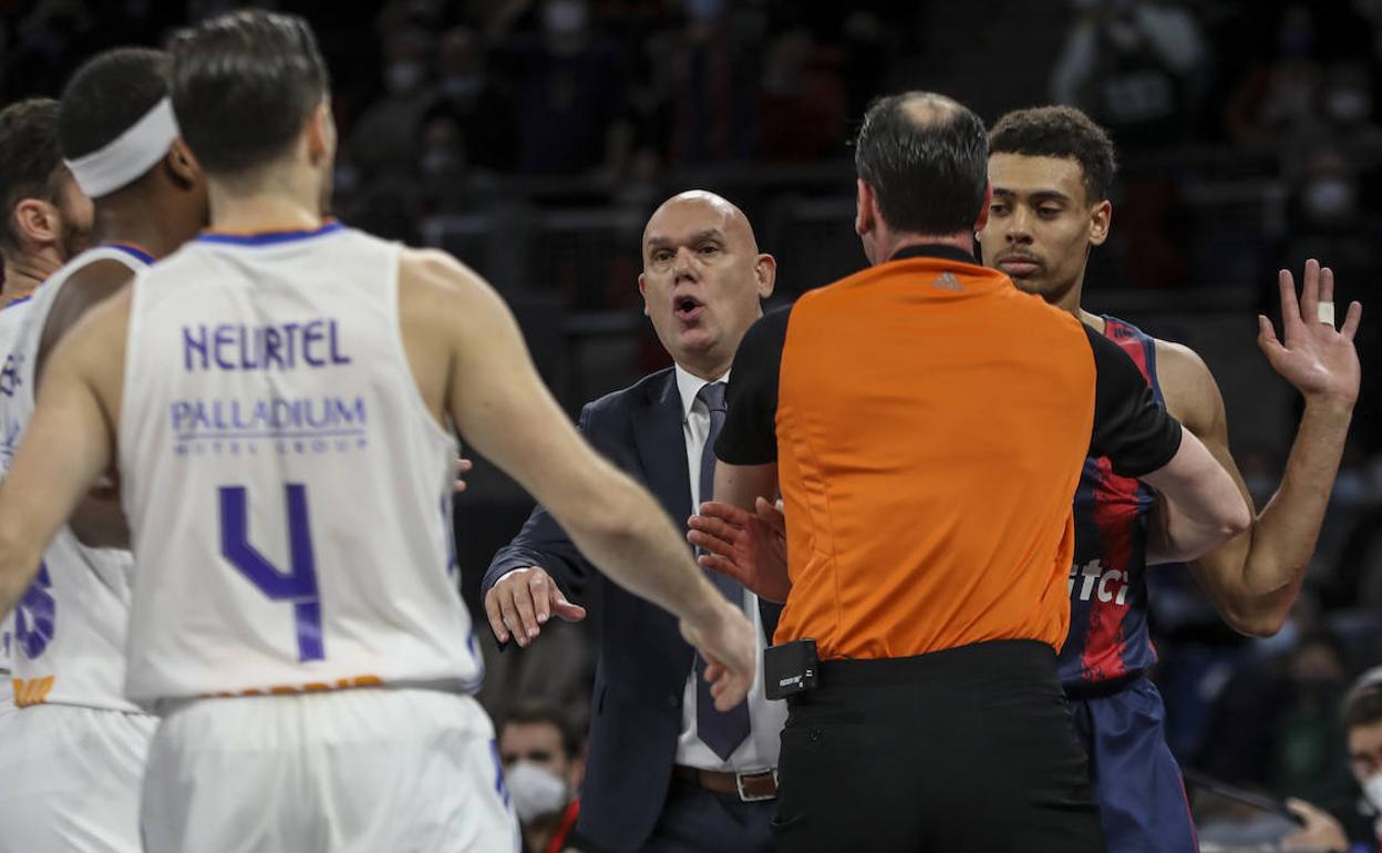 Baldwin tuvo una riña con Heurtel en el partido de la primera vuelta de la Euroliga