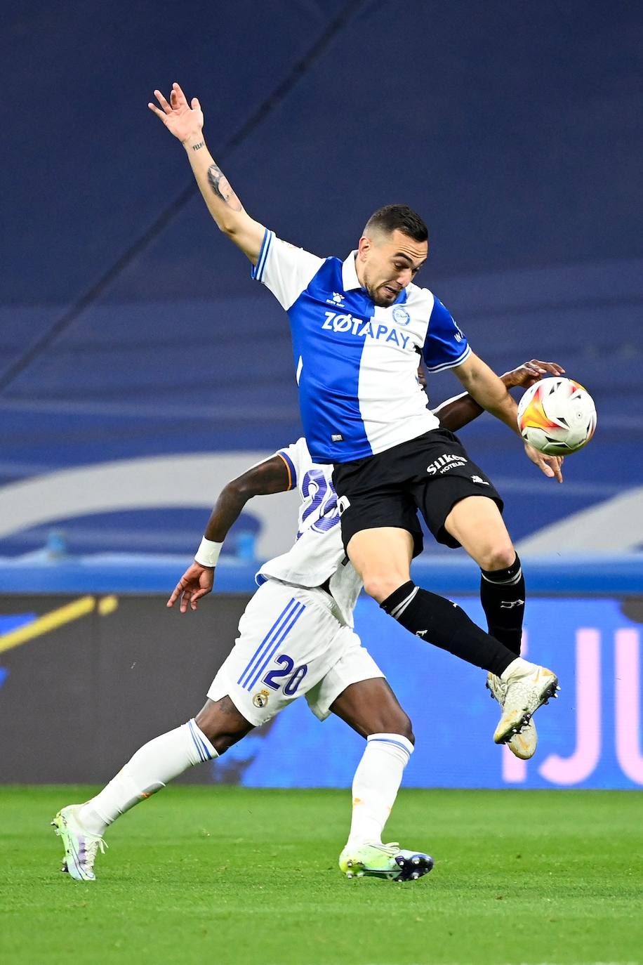 Fotos: Las mejores imágenes del Real Madrid-Alavés