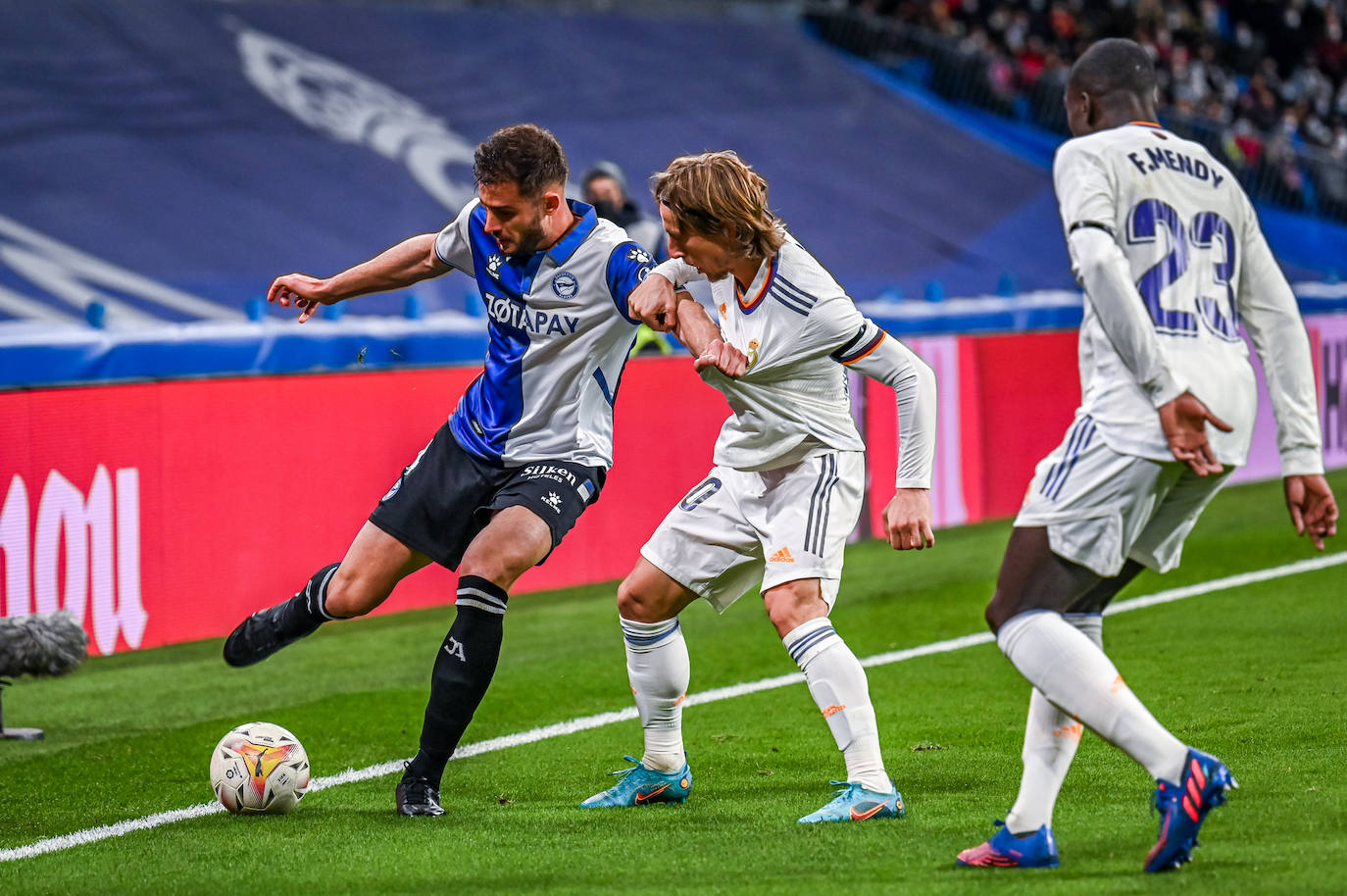 Fotos: Las mejores imágenes del Real Madrid-Alavés