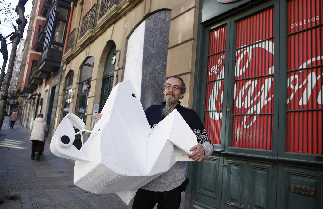 Fotos: ¿Conoces &#039;El cajón&#039; de Bilbao? El escaparate artístico de Pedro