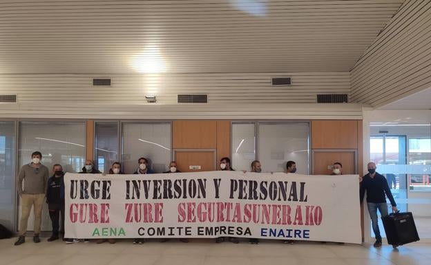 Movilización desarrollada esta semana por el comité de empresa del aeropuerto de Vitoria.