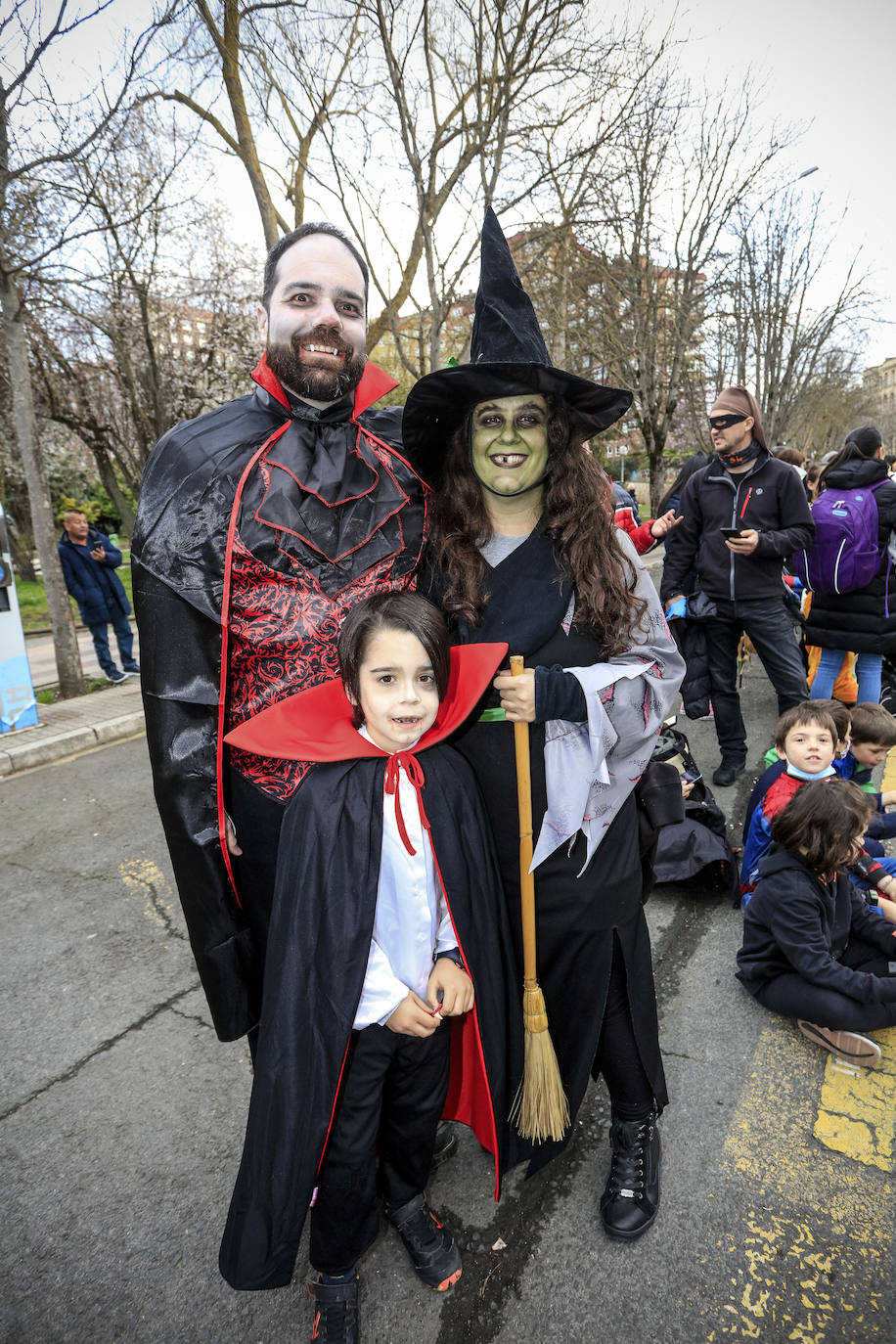 Fotos: Búscate en las fotos del desfile de comparsas del Carnaval