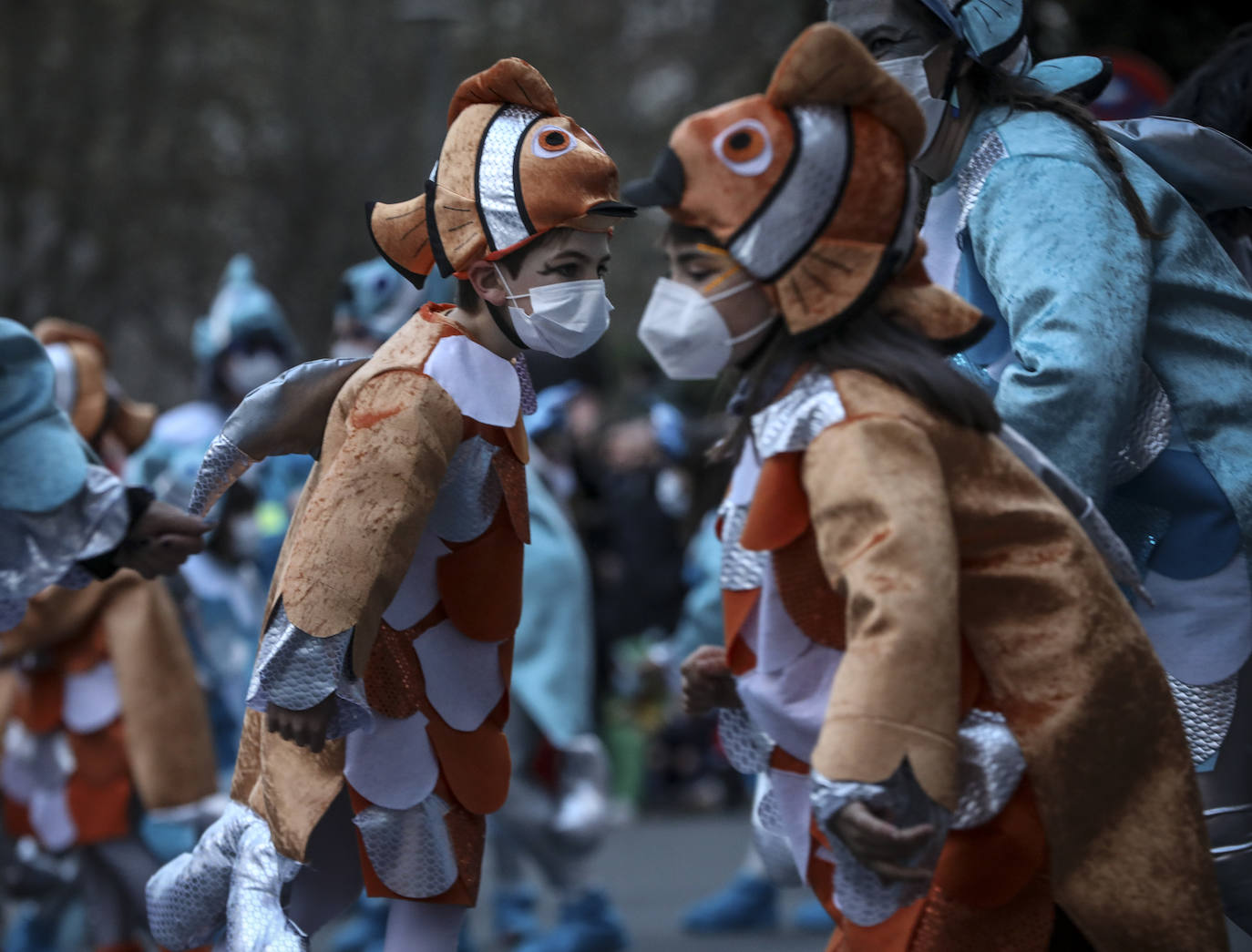 Fotos: Búscate en las fotos del desfile de comparsas del Carnaval