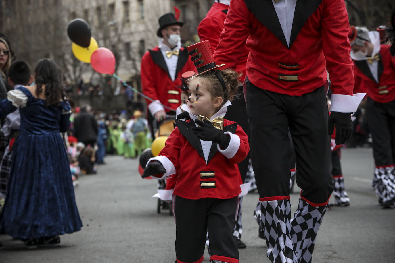 Fotos: Búscate en las fotos del desfile de comparsas del Carnaval