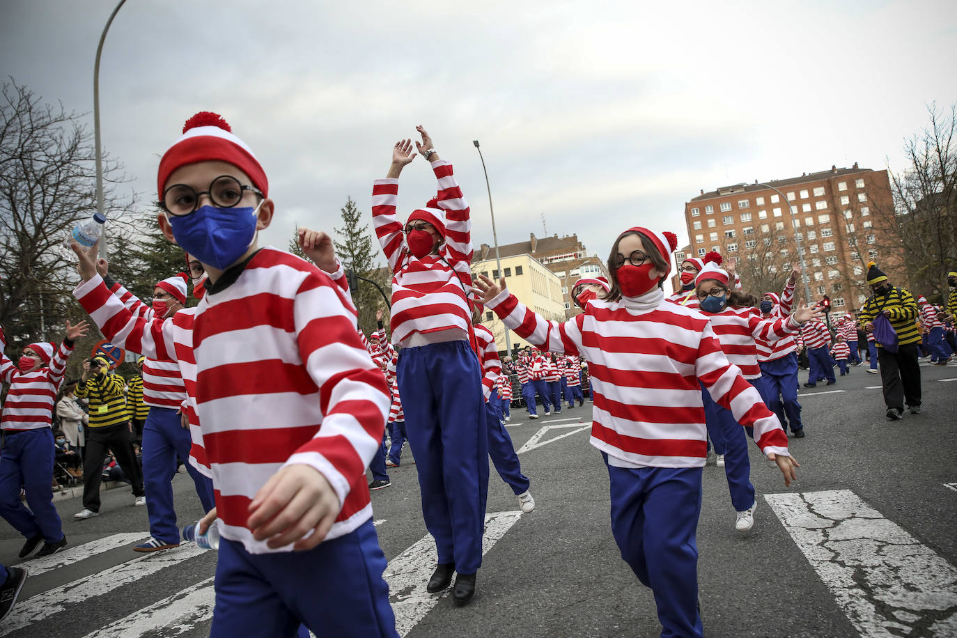 Fotos: Búscate en las fotos del desfile de comparsas del Carnaval