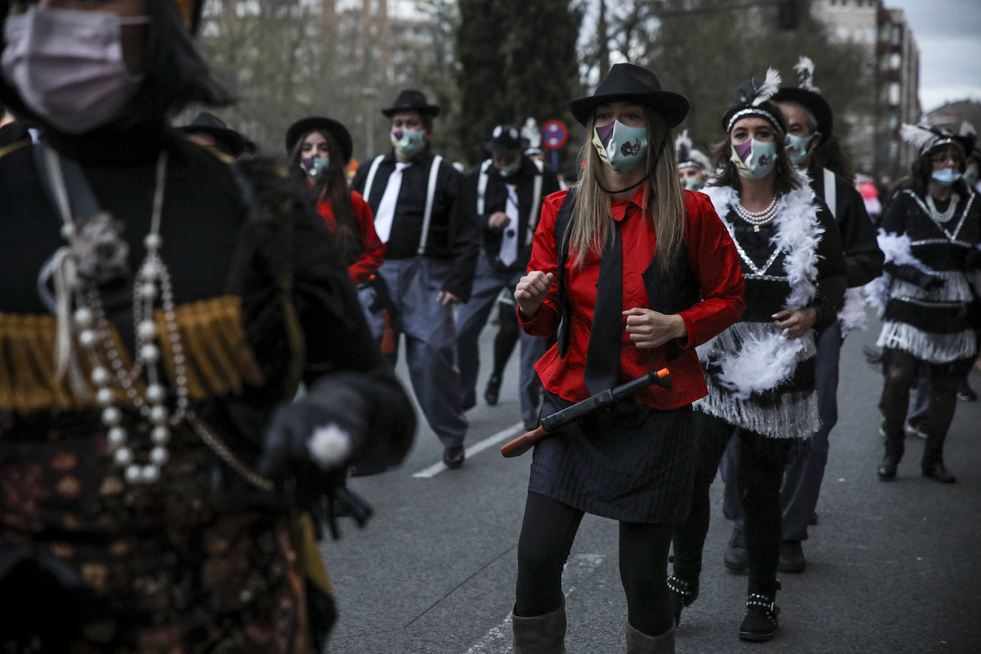 Fotos: Búscate en las fotos del desfile de comparsas del Carnaval