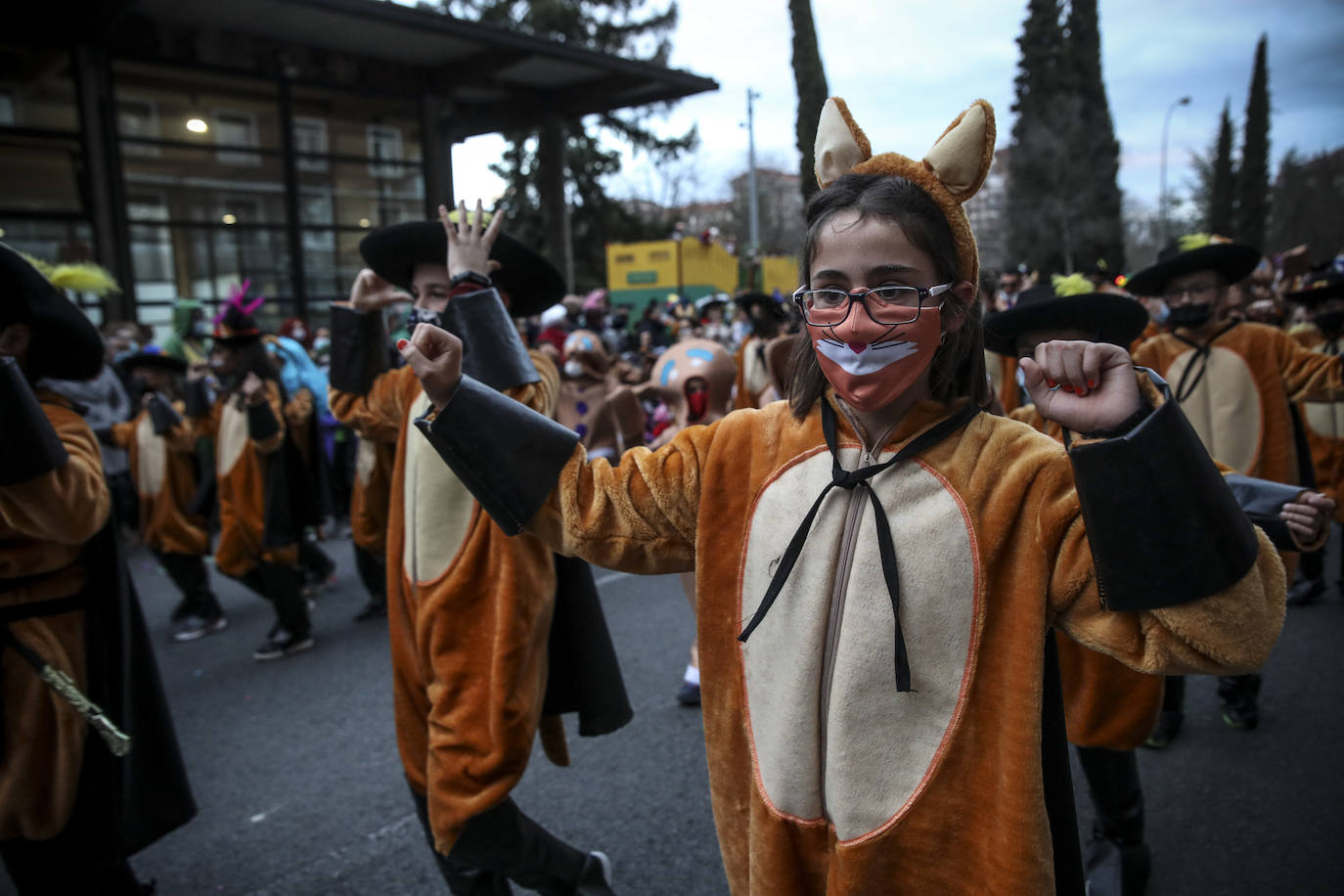 Fotos: Búscate en las fotos del desfile de comparsas del Carnaval