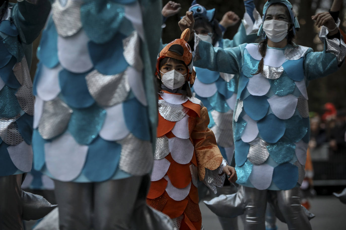 Fotos: Búscate en las fotos del desfile de comparsas del Carnaval