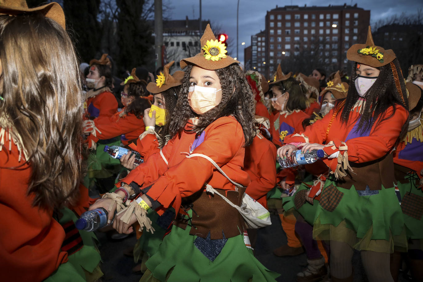 Fotos: Búscate en las fotos del desfile de comparsas del Carnaval