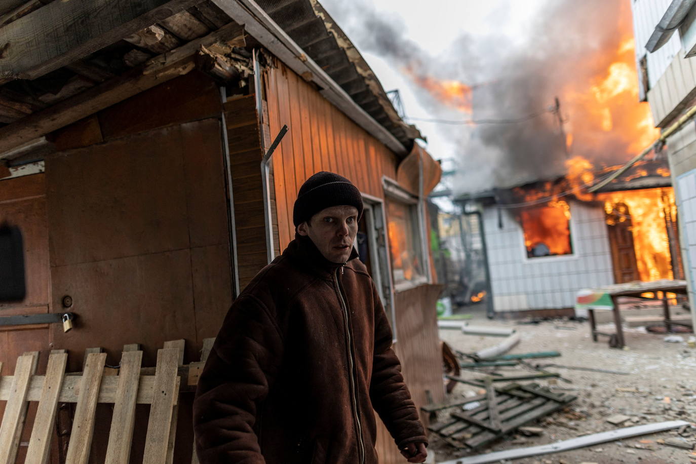 Fotos: Moscú bombardea a civiles en Irpin, a las puertas de Kiev