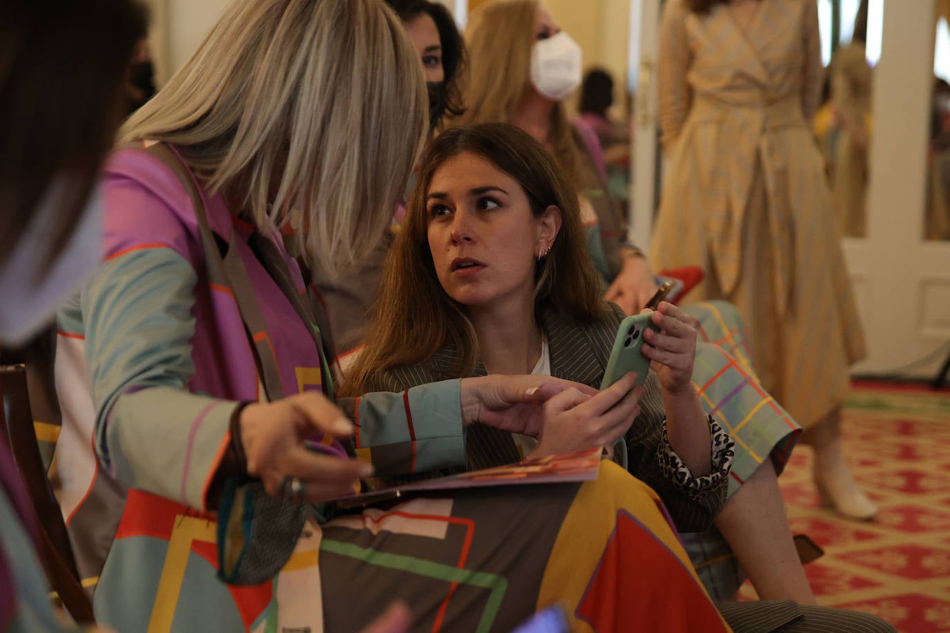 Fotos: «No nos avergüenzan las arrugas ni la talla 50»