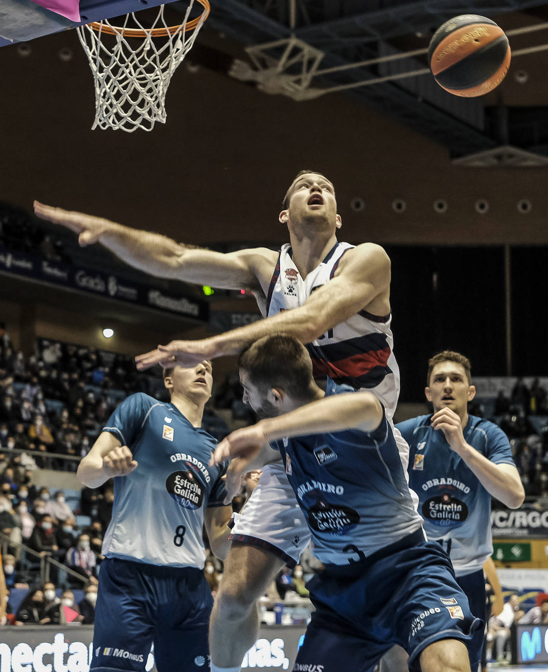 Fotos: Las mejores fotos del Monbus Obradoiro - Bitci Baskonia