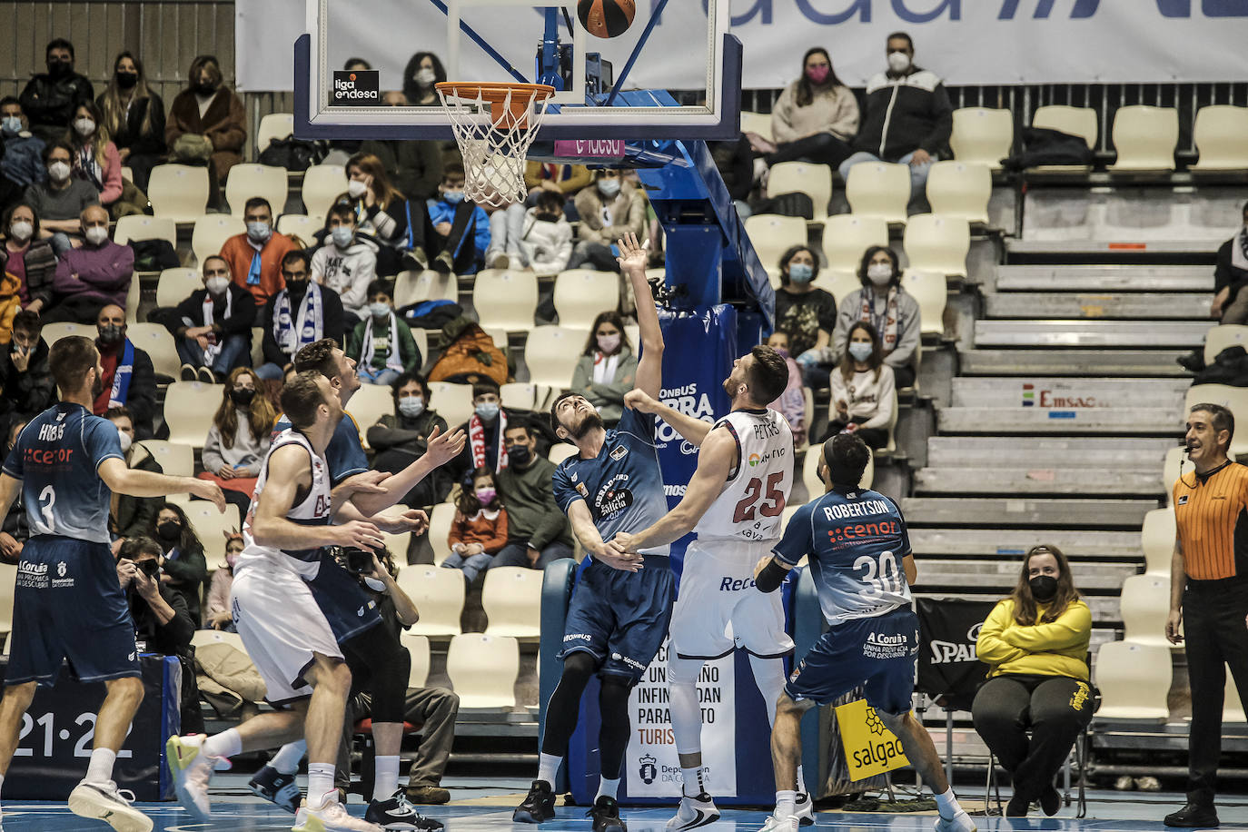 Fotos: Las mejores fotos del Monbus Obradoiro - Bitci Baskonia
