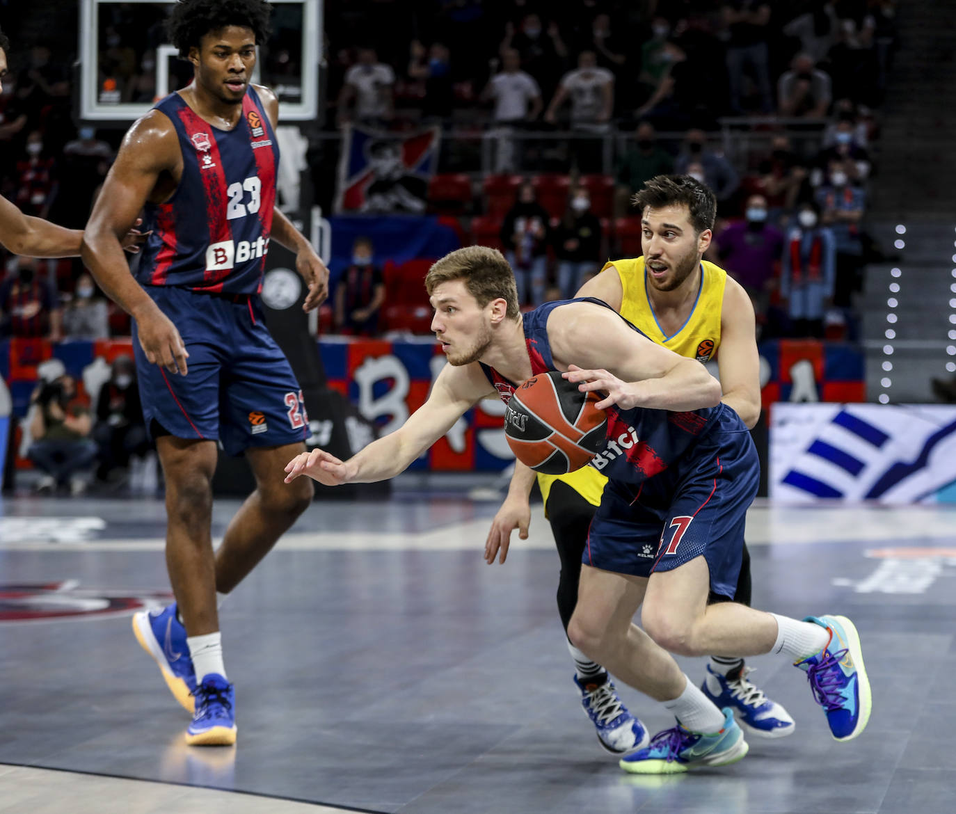 Fotos: Las mejores imágenes del Baskonia - Alba Berlín