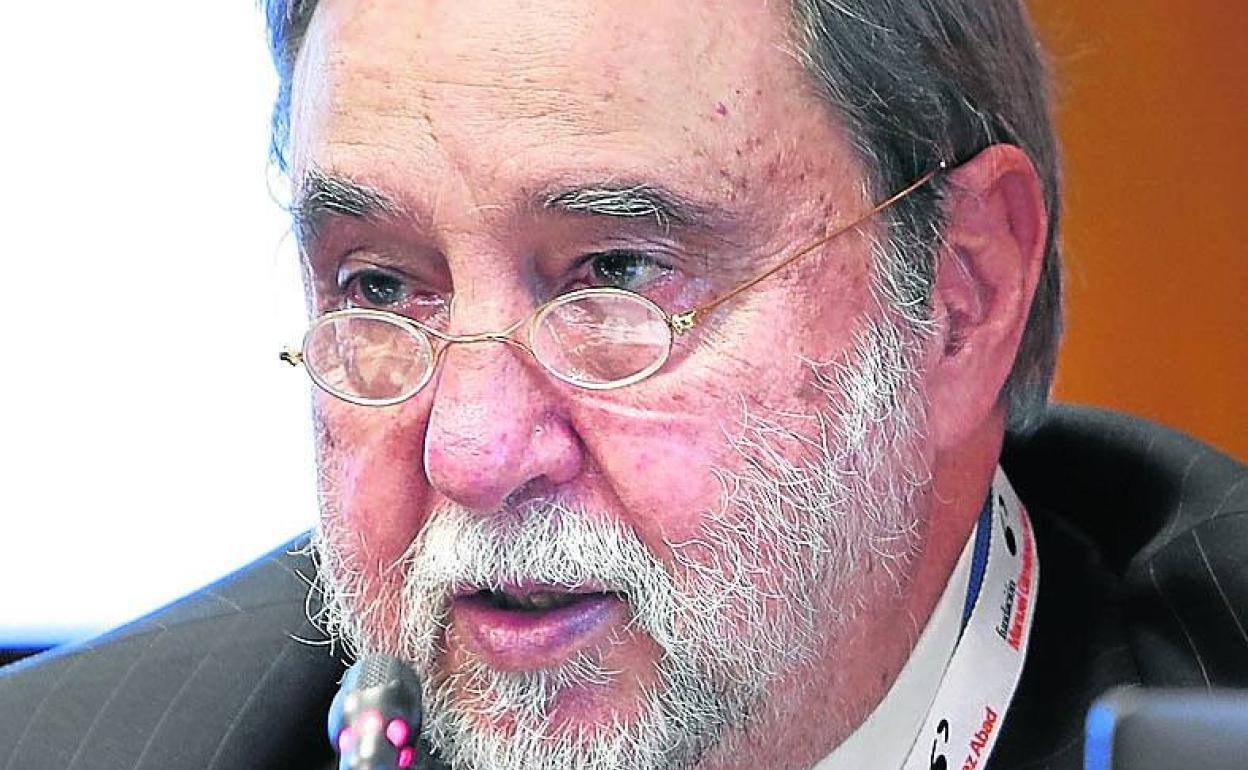 «Detrás de Rusia, detrás de Putin, hay mucho país», advierte Zorrilla. 