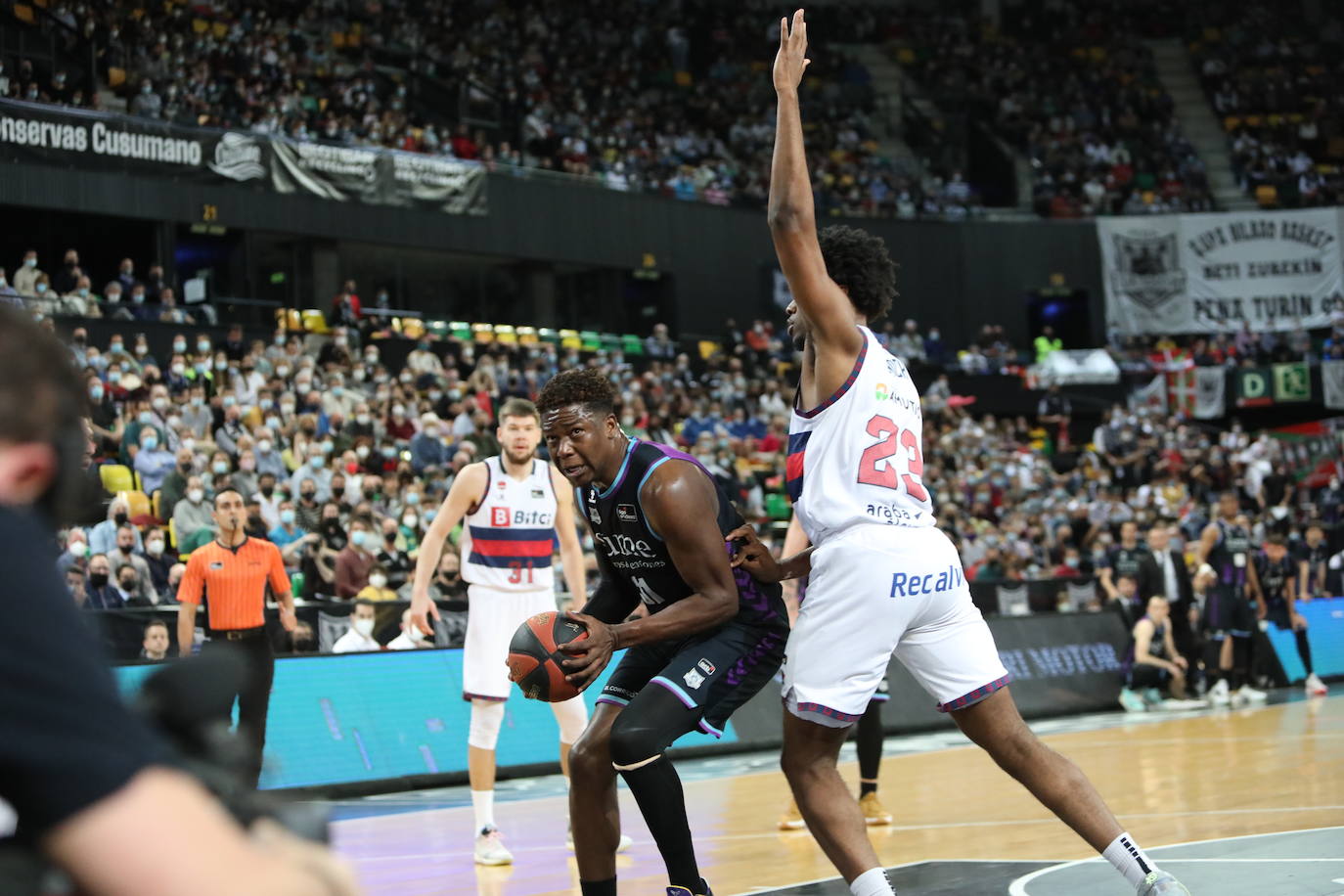 Fotos: Derbi entre el Bilbao Basket y Baskonia, en imágenes