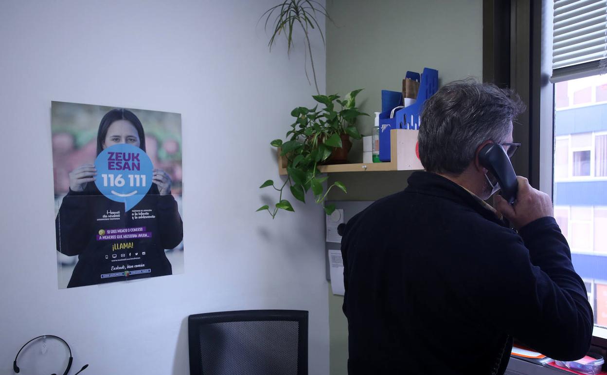 Cinco casos: «Mi exnovio quiere publicar mis fotos y vídeos íntimos»