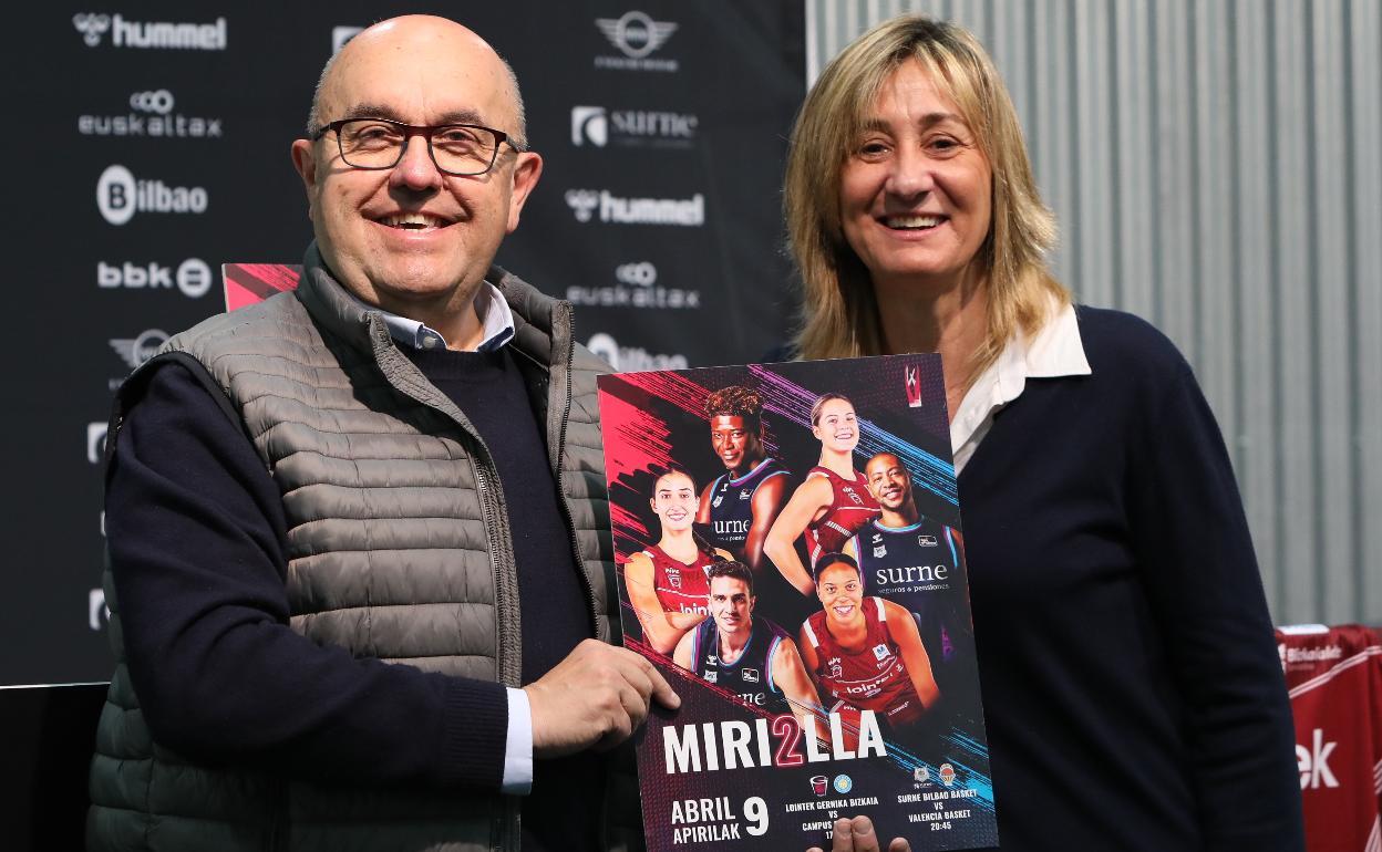 El presidente del Lointek Gernika, Gerardo Candina, y la presidenta del Bilbao Basket, Isabel Iturbe. 