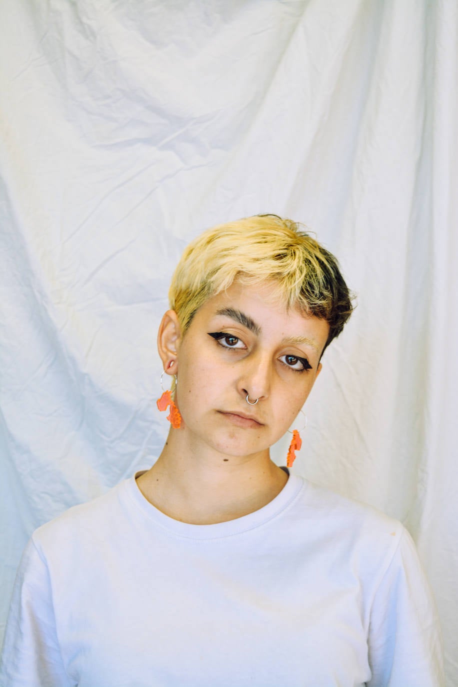 Fotos: Dos ingenieros bilbaínos crean la ropa que no te pondrías para la comunión de tu hijo