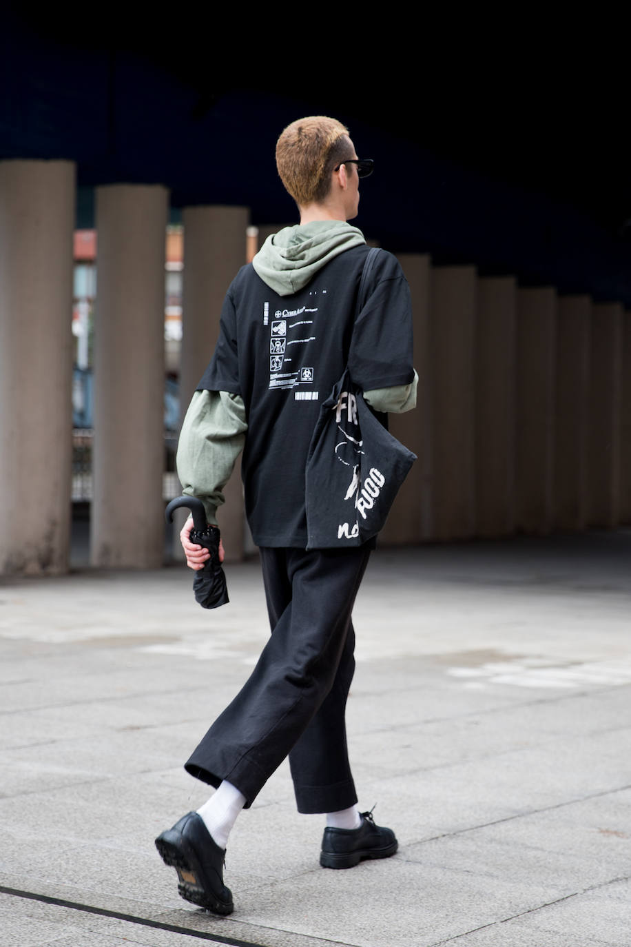 Fotos: Dos ingenieros bilbaínos crean la ropa que no te pondrías para la comunión de tu hijo