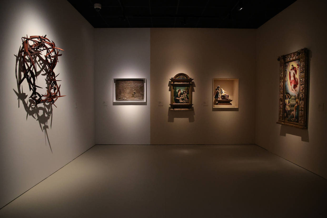 Fotos: La colección BBVA plantea un diálogo entre obras de arte