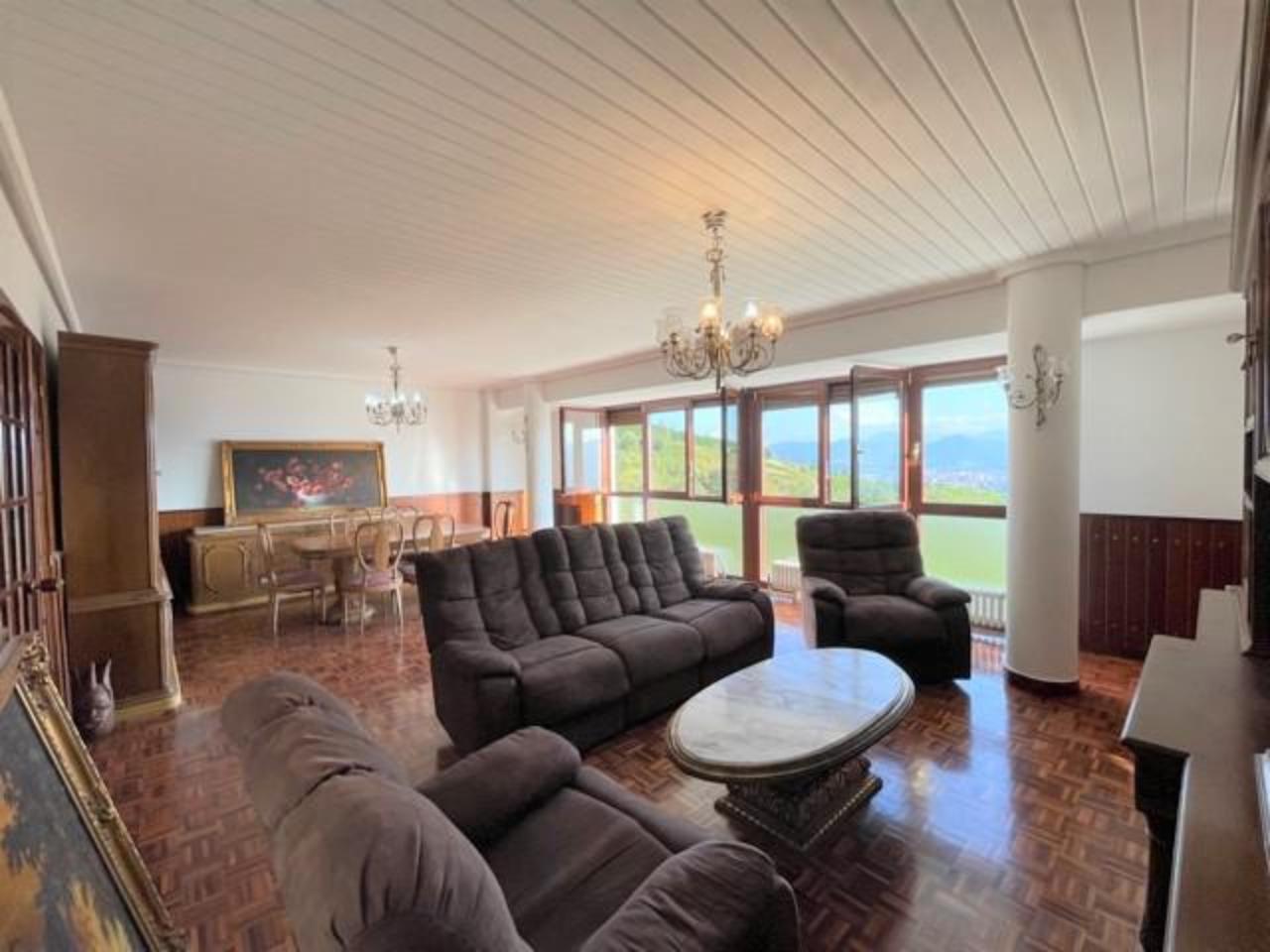 Fotos: Cinco chalets asombrosos en Bilbao por menos de lo que piensas