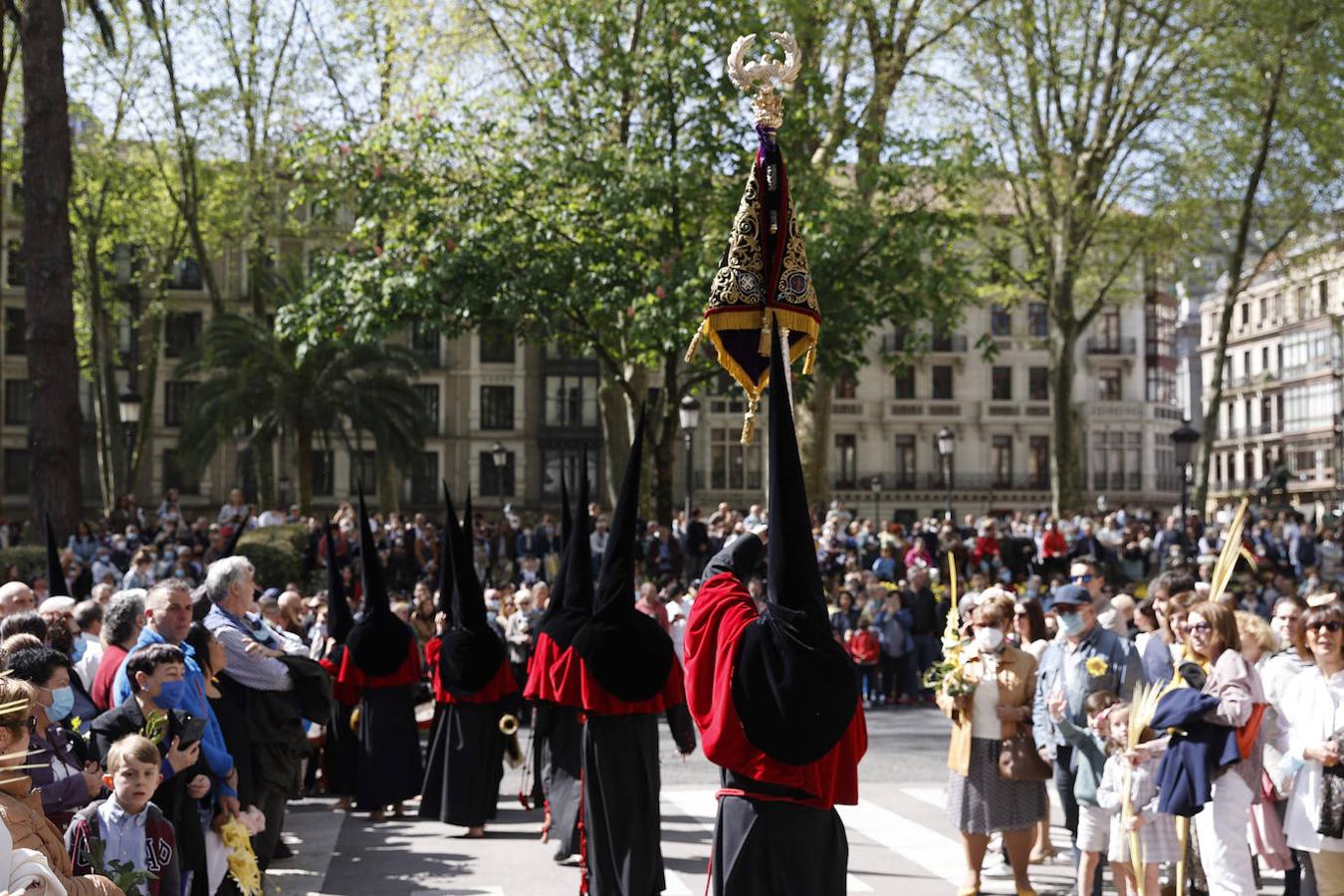 Fotos: La procesión del Borriquito triunfa en Bilbao