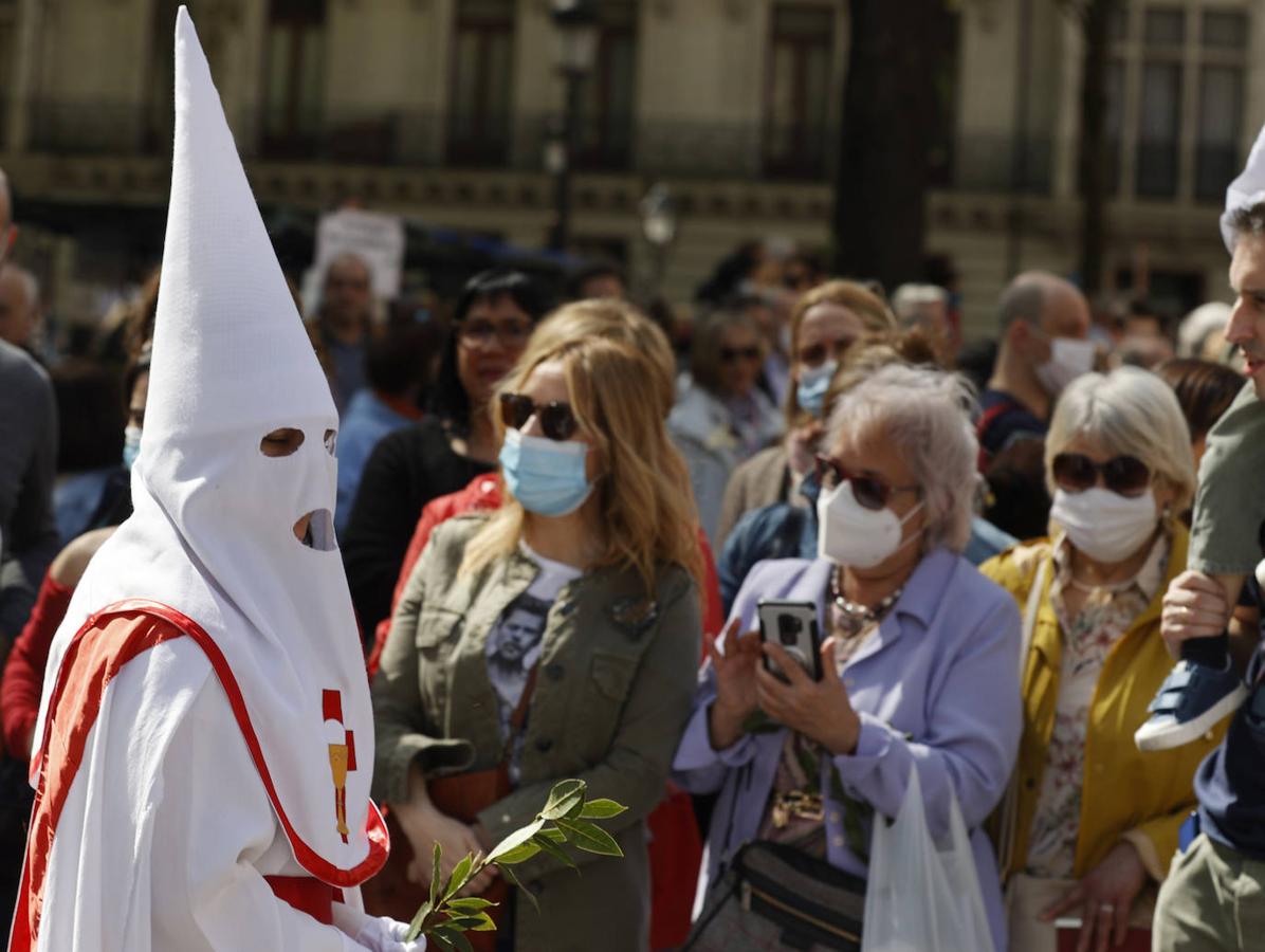 Fotos: La procesión del Borriquito triunfa en Bilbao