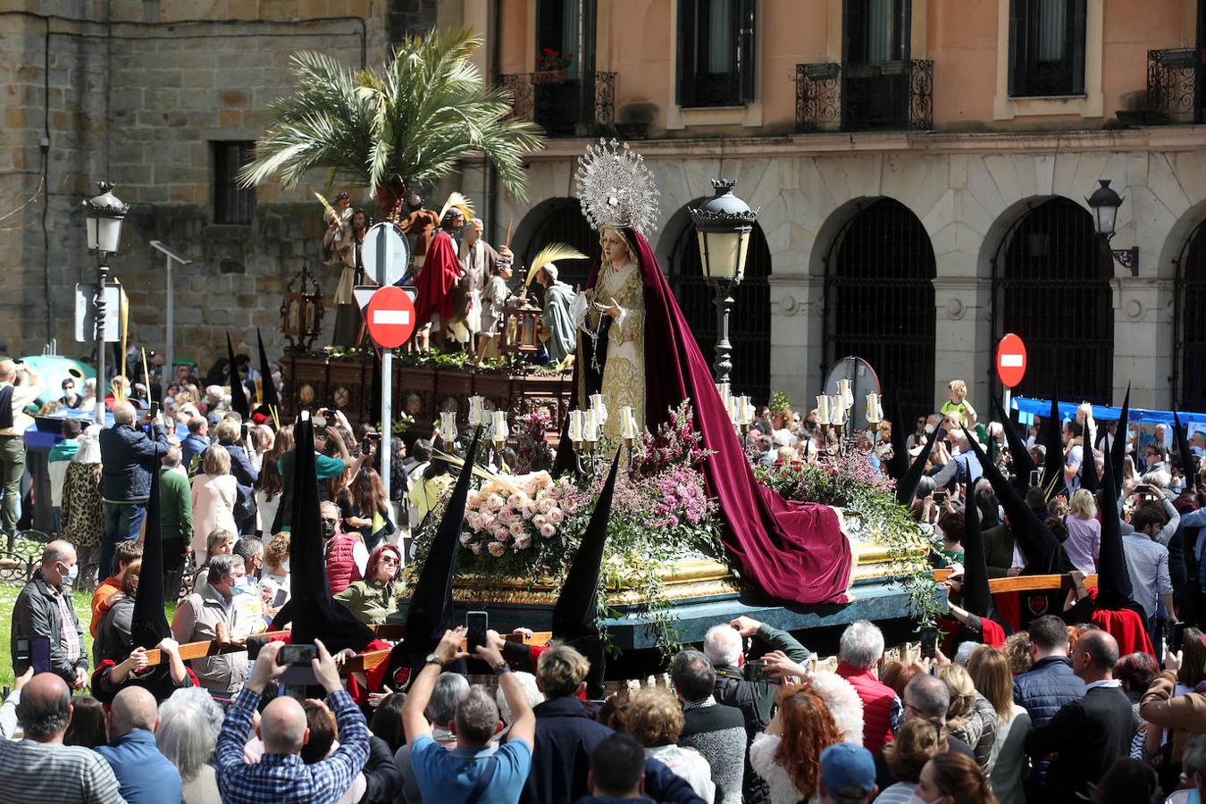 Fotos: La procesión del Borriquito triunfa en Bilbao