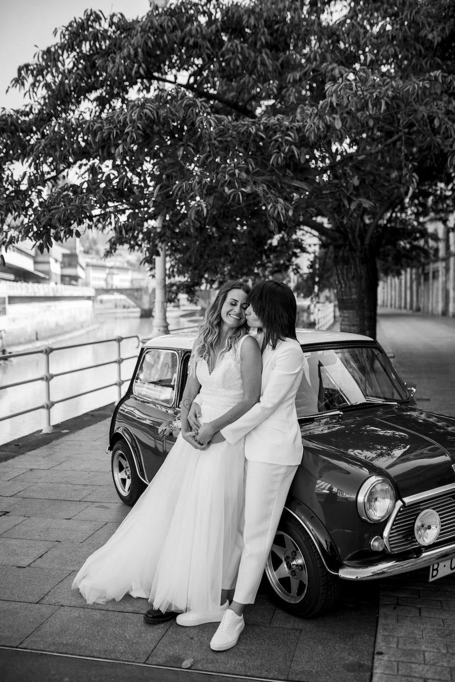 Fotos: La boda de Maider y Alba en el Mercado de La Ribera: dos novias auténticas