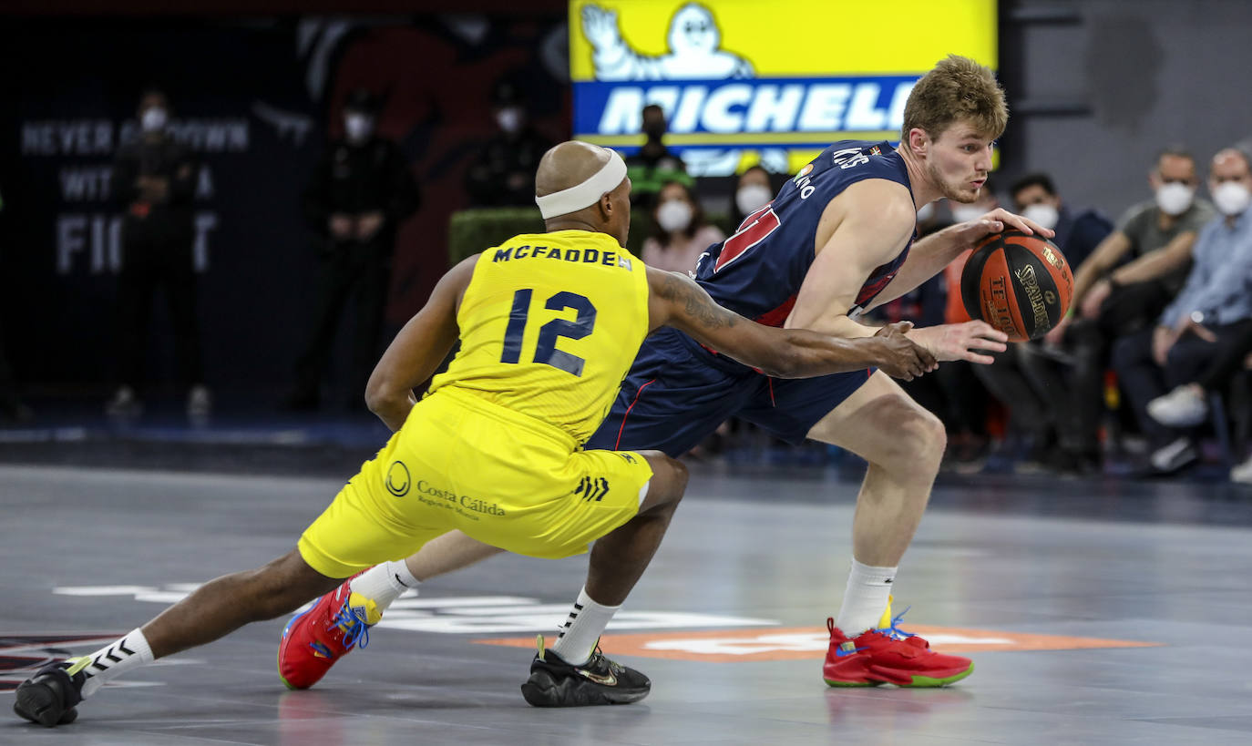 Fotos: Las mejores imágenes del Baskonia-UCAM Murcia