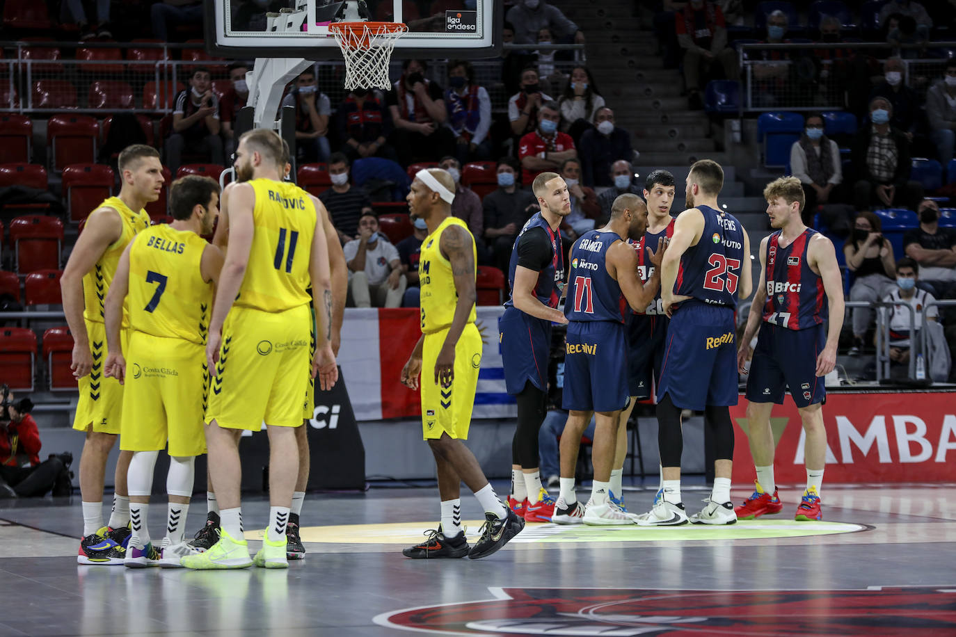 Fotos: Las mejores imágenes del Baskonia-UCAM Murcia