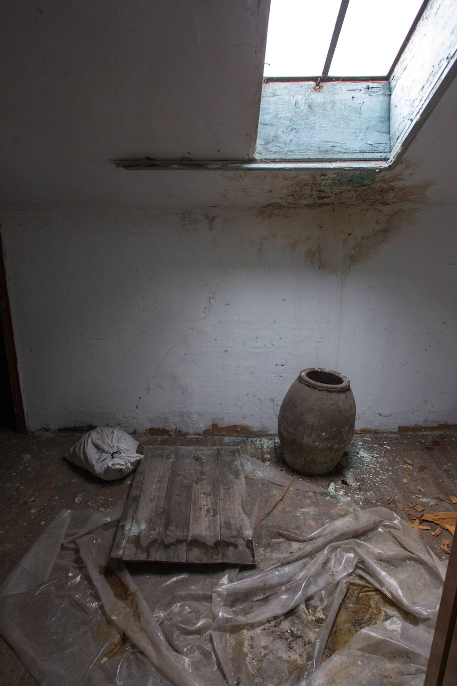 Fotos: En las entrañas del palacio Álava-Esquível