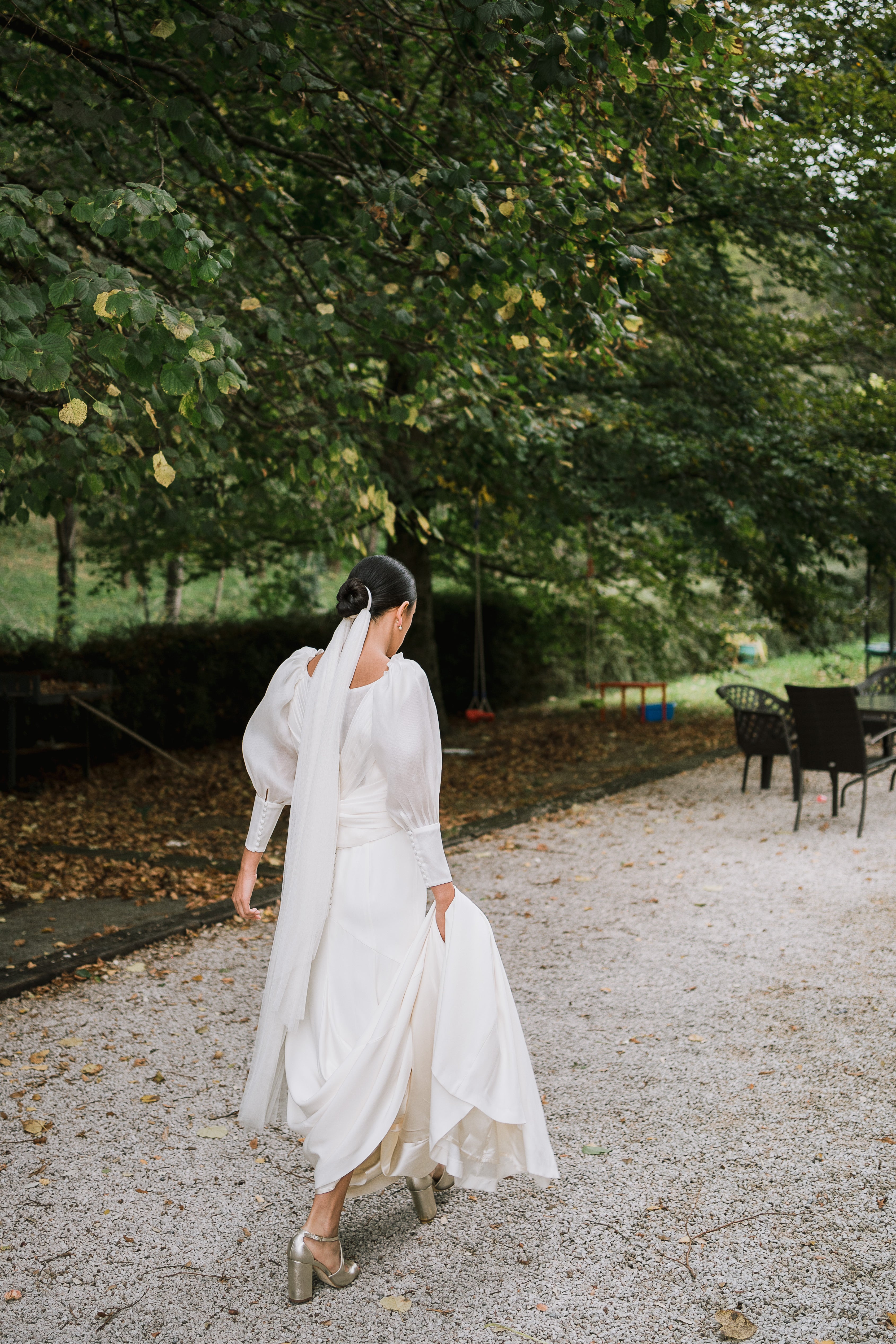 Fotos: Un vestido desmontable y un velo diferente: así fue la boda de Itziar en Amorebieta