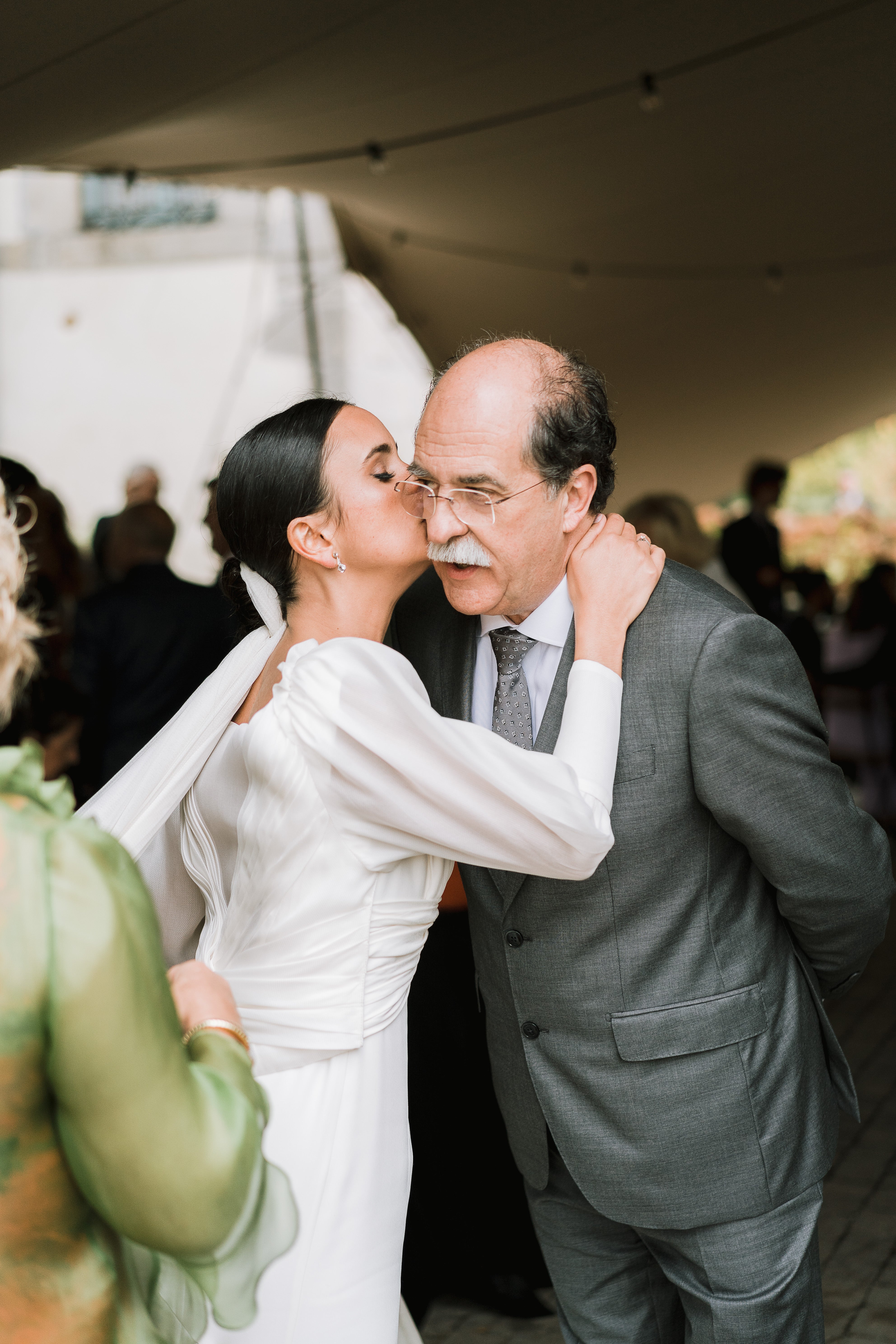 Fotos: Un vestido desmontable y un velo diferente: así fue la boda de Itziar en Amorebieta