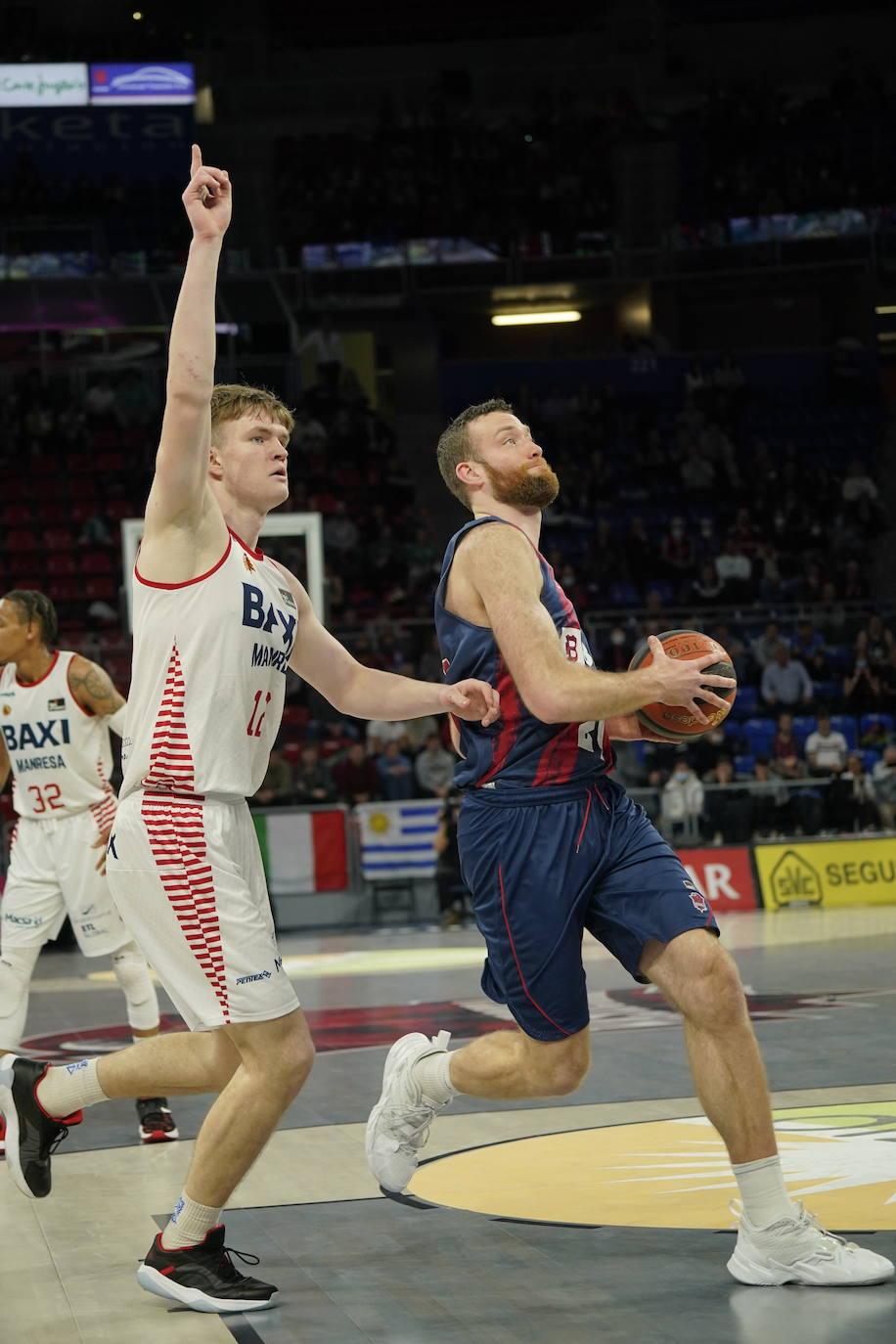 Fotos: Las mejores imágenes del Baskonia-Manresa