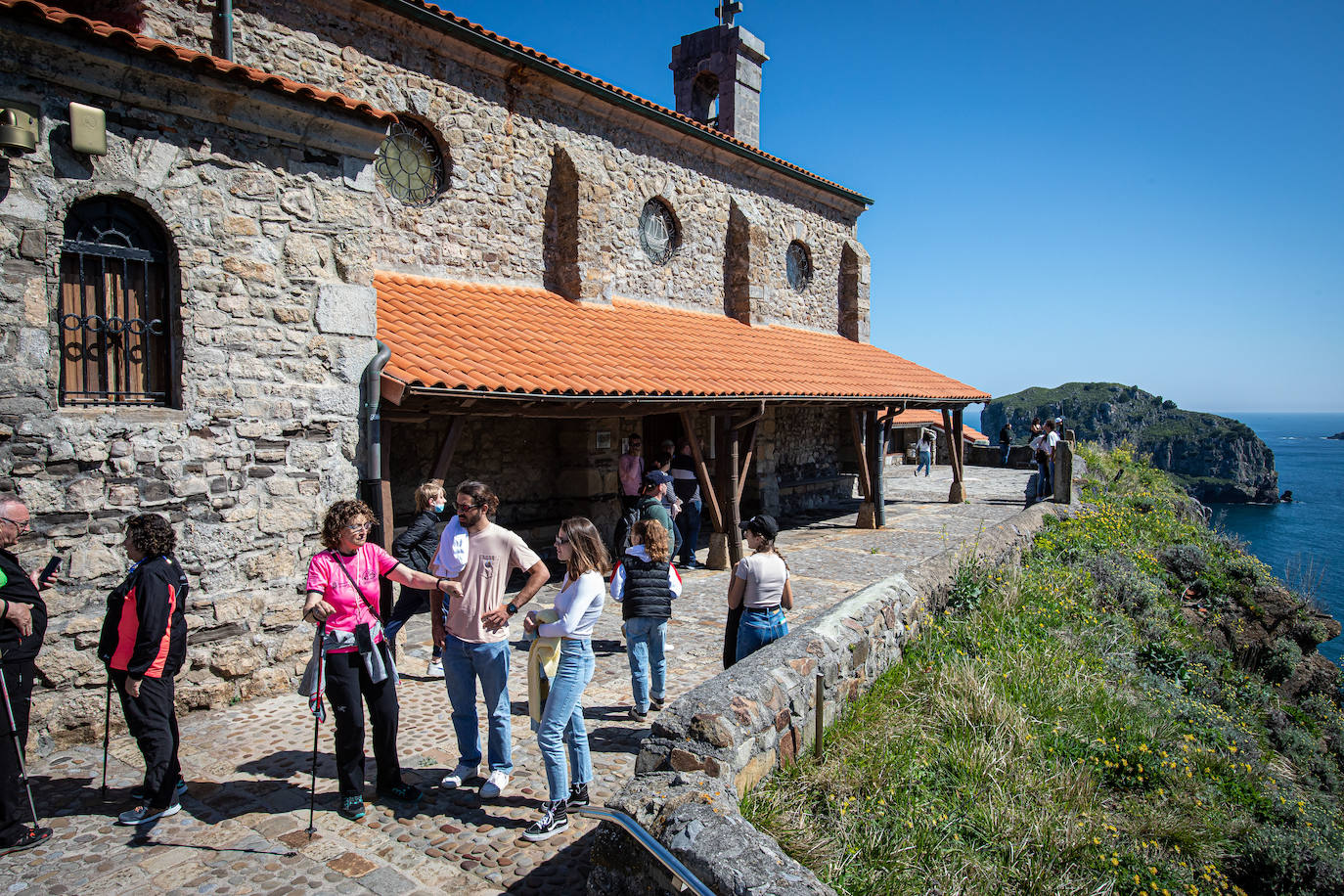 Fotos: Reabre la ermira de San Juan de Gaztelugatxe