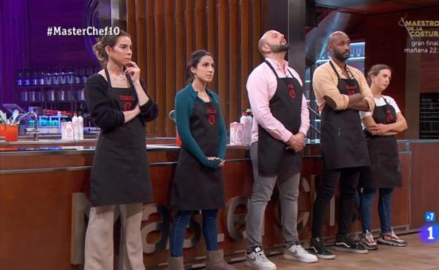 Grave enfrentamiento en 'Masterchef' entre el concursante vasco Giraldo y Jordi Cruz